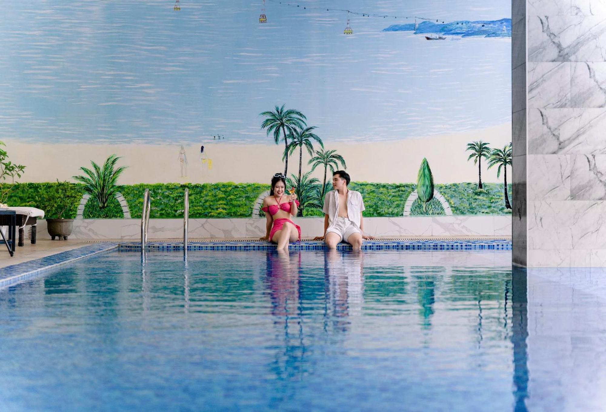 Vesna Hotel Nha Trang Esterno foto
