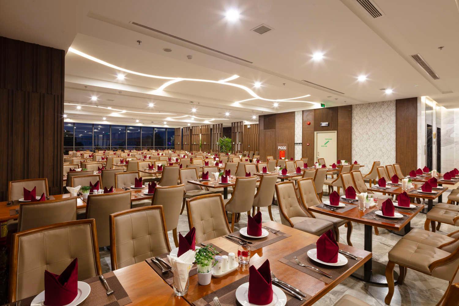 Vesna Hotel Nha Trang Esterno foto