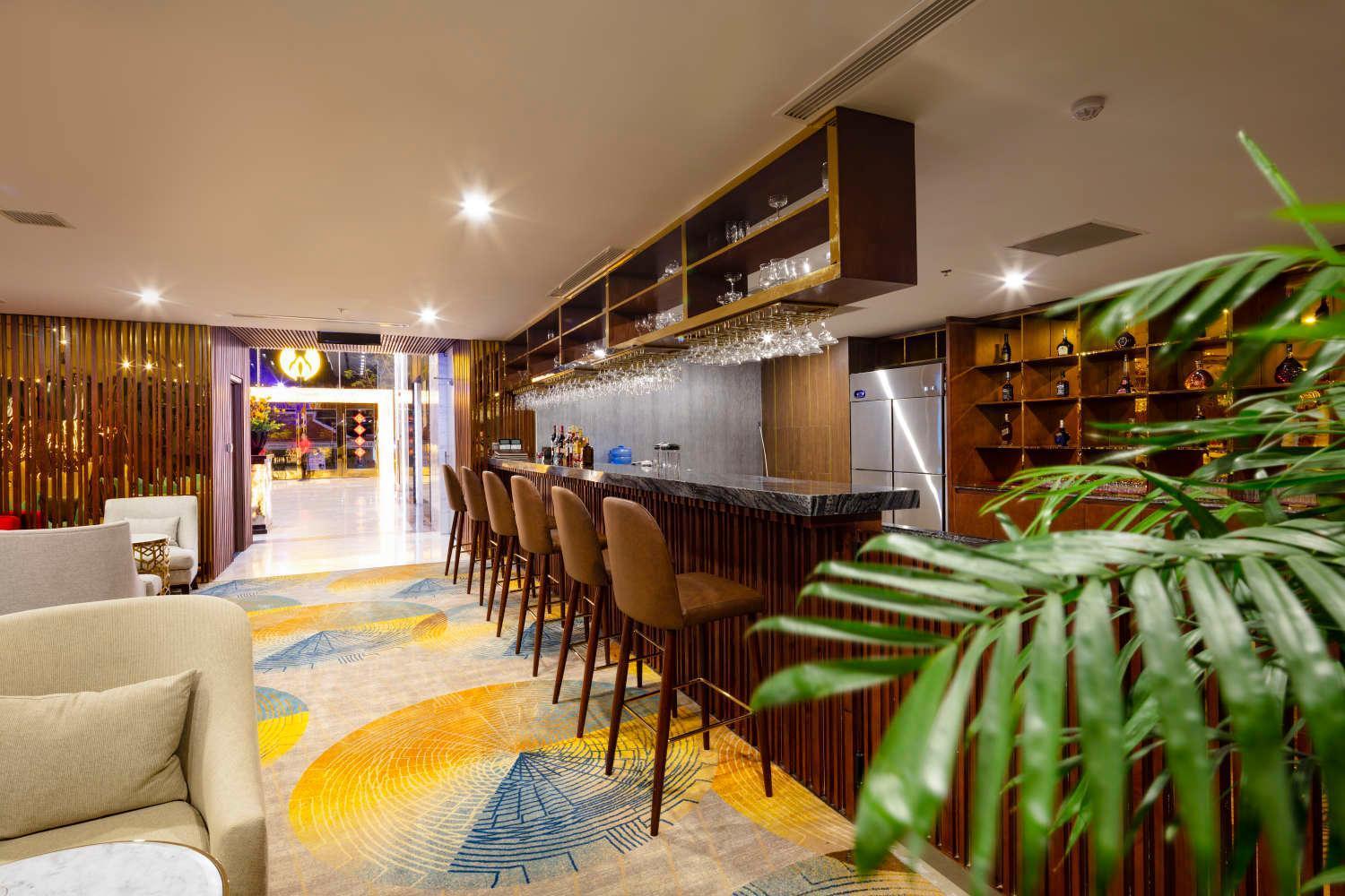 Vesna Hotel Nha Trang Esterno foto